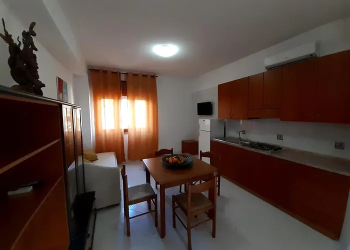 Residenza Al Mare A Calalunga Di Apartamento *