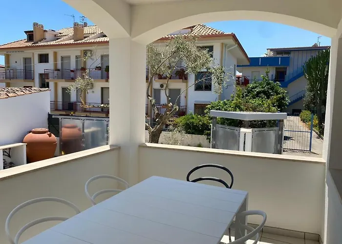 Appartement Residenza Al Mare A Calalunga Di *