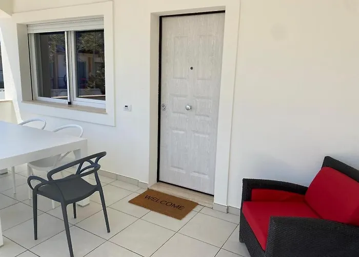Residenza Al Mare A Calalunga Di Apartment