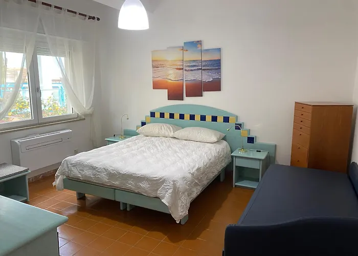 Residenza Al Mare A Calalunga Di *